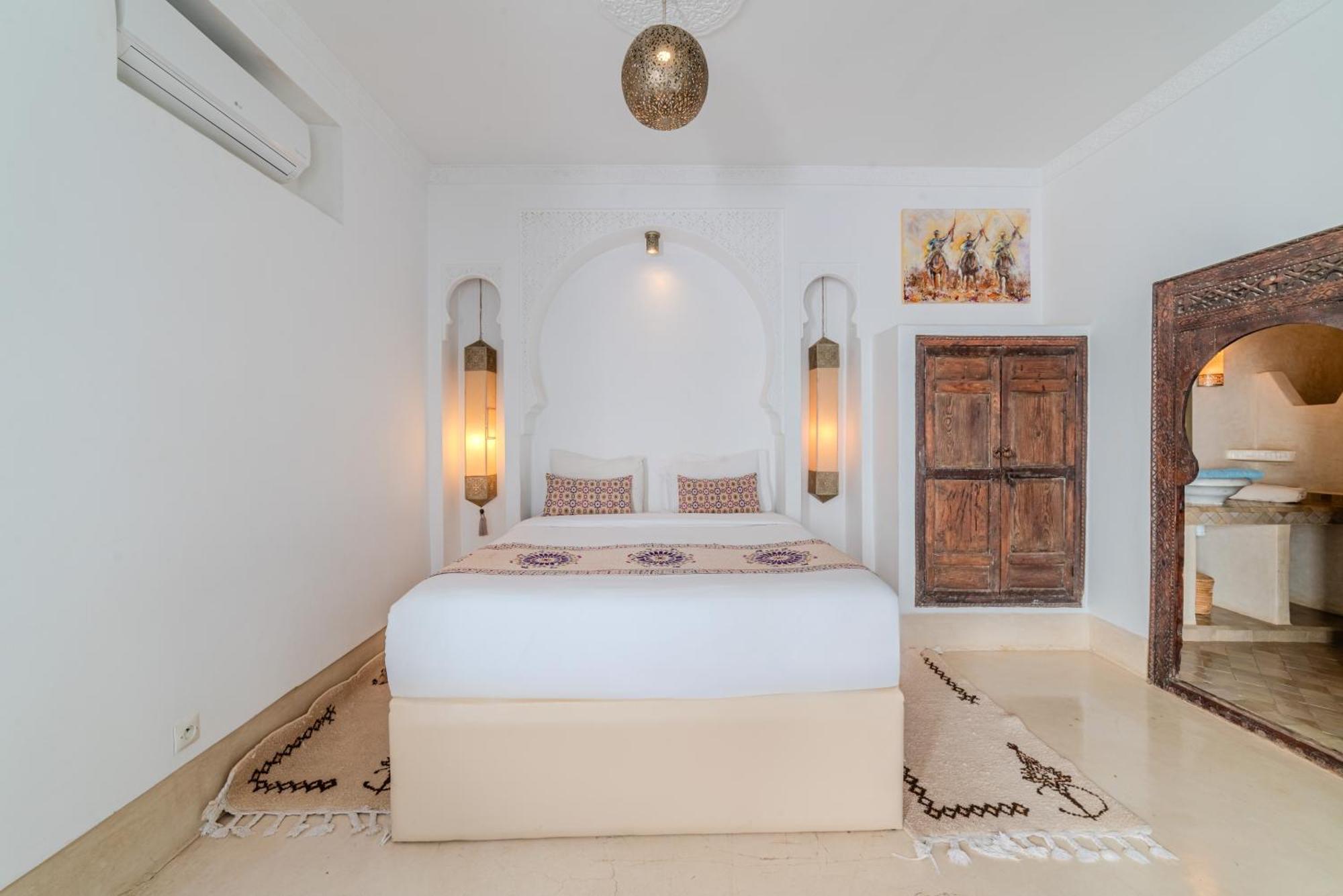 Riad Ayla Avec Piscine Privee Марракеш Экстерьер фото
