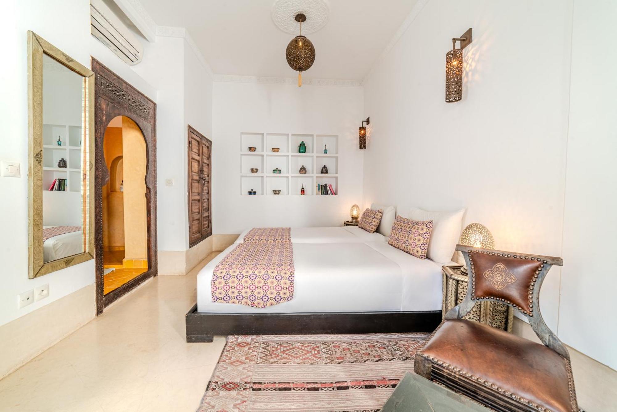 Riad Ayla Avec Piscine Privee Марракеш Экстерьер фото